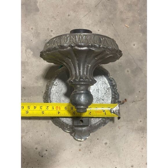Vintage Ornate Wall Sconce One Light for repair - Picture 3 of 8